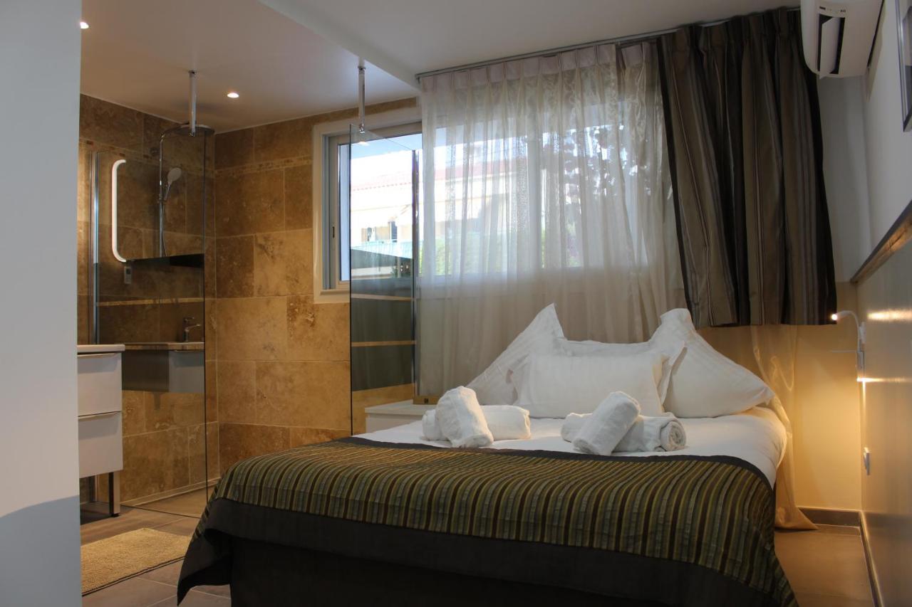 Residence Inaya Six-Fours-les-Plages Esterno foto