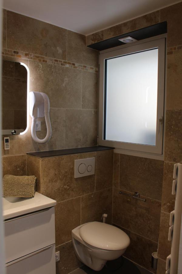 Residence Inaya Six-Fours-les-Plages Esterno foto