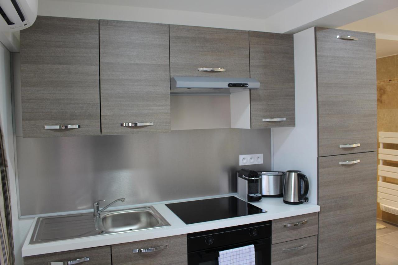 Residence Inaya Six-Fours-les-Plages Esterno foto